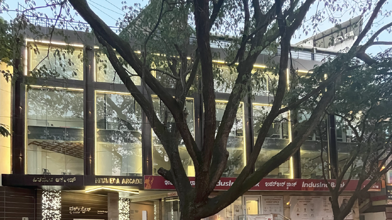 we-facade